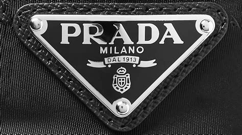 prada marchio giovani